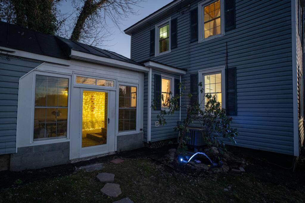 Dog And Family Friendly 4Br W Wifi And Fenced Yard By Zen Living Short Term Rental Luray Kültér fotó