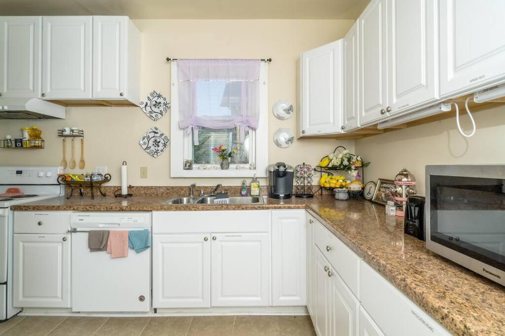 Dog And Family Friendly 4Br W Wifi And Fenced Yard By Zen Living Short Term Rental Luray Kültér fotó